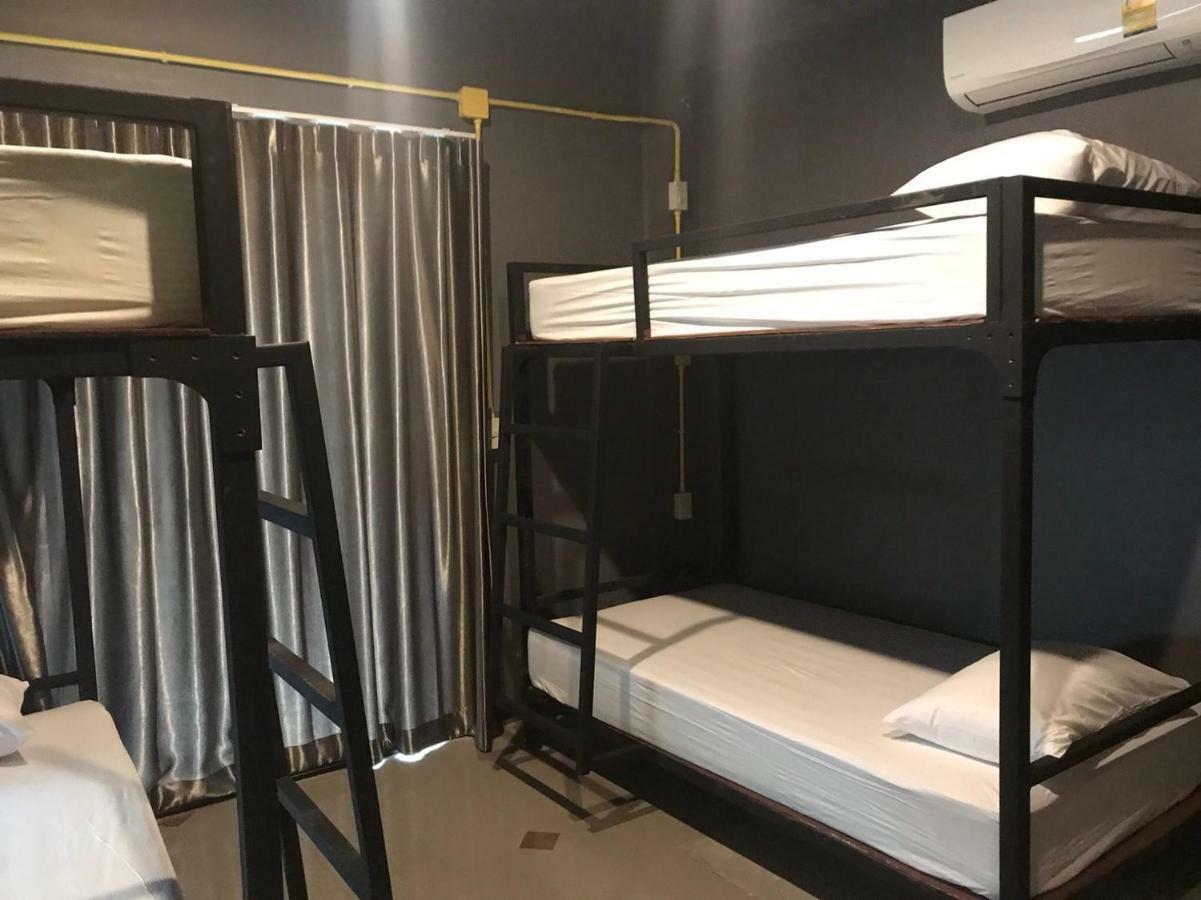 248 Street Hostel Чиангмай Экстерьер фото