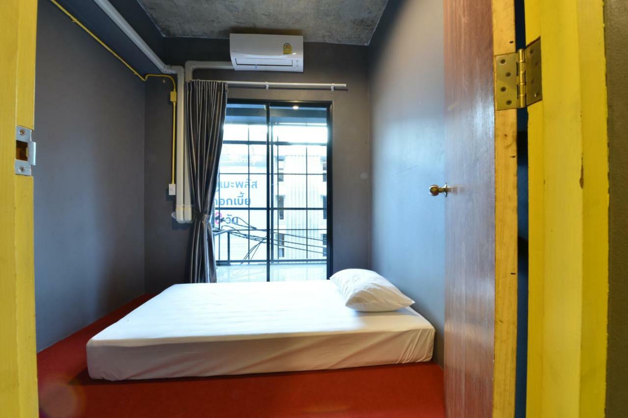 248 Street Hostel Чиангмай Экстерьер фото